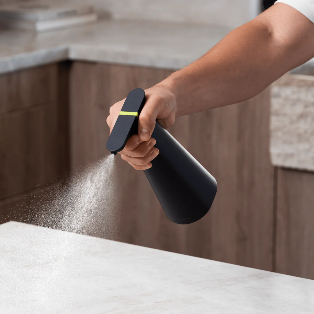 Simplehuman sensor spray